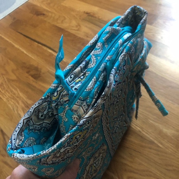 Vera Bradley Travel Essentials Bundle - Picture 14 of 16